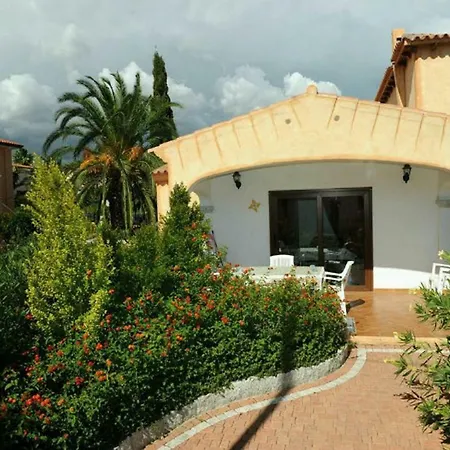 Giardino Di Διαμέρισμα Budoni